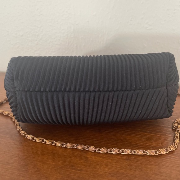 Carla Marchi Vintage Pleated/Crinkle Evening Bag Black gold tone Byzantine Chain - Picture 6 of 9